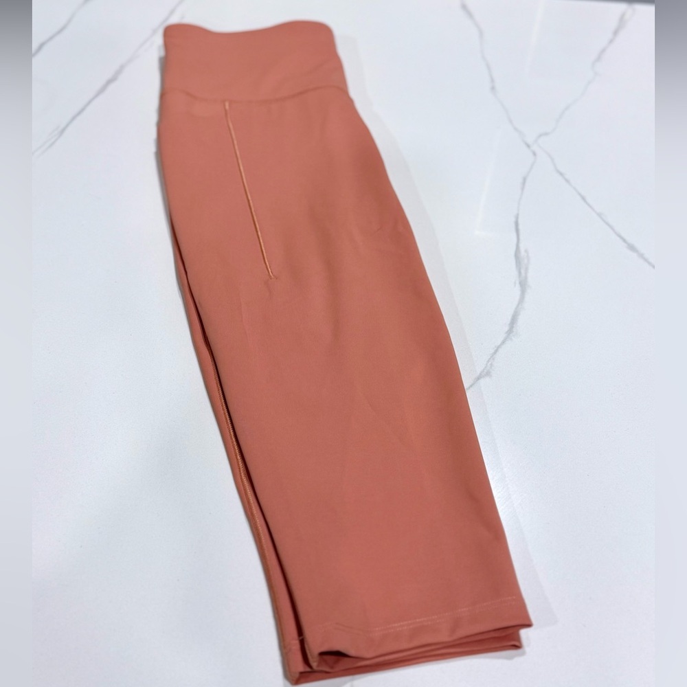 CALIA • Powermove Knee Length Leggings - Picture 4 of 5